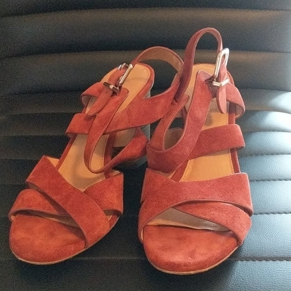 Shoes - Picture 1 of 2